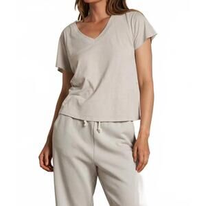 NEW PERFECTWHITETEE hendrix cotton boxy v-neck tee in silver